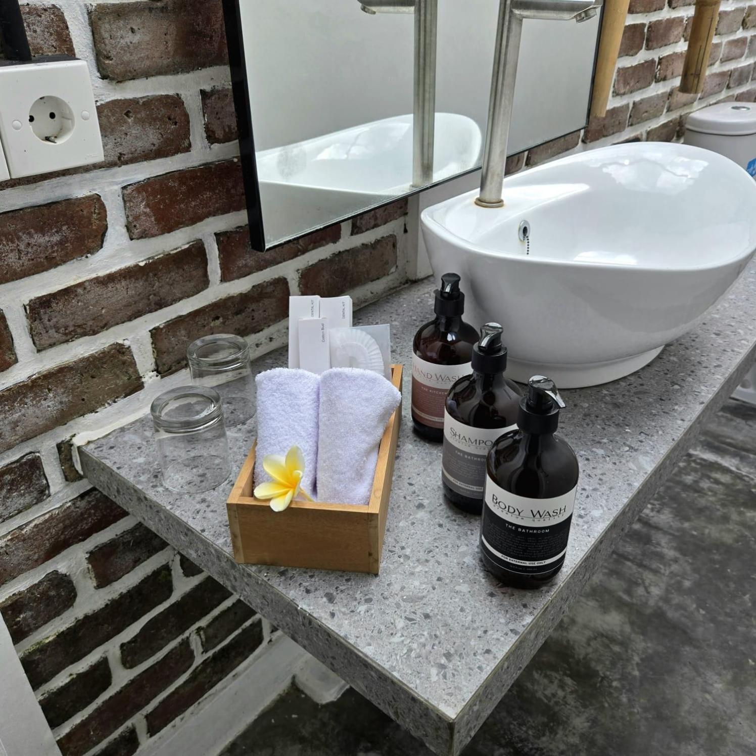 Kampoeng Villa Ubud Екстериор снимка
